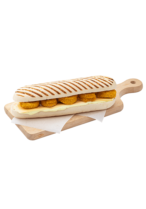 Ψωμάκι Panini με κοτομπουκιές, τυρί edam και Caesars σως
