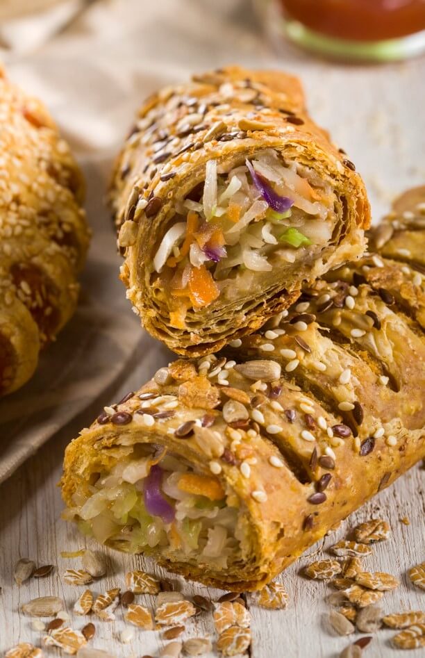 Vegetable whole-grain roll.