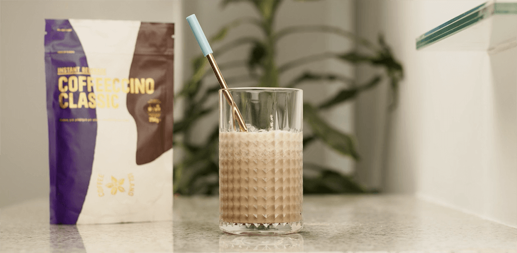metalic straw for coffeeccino